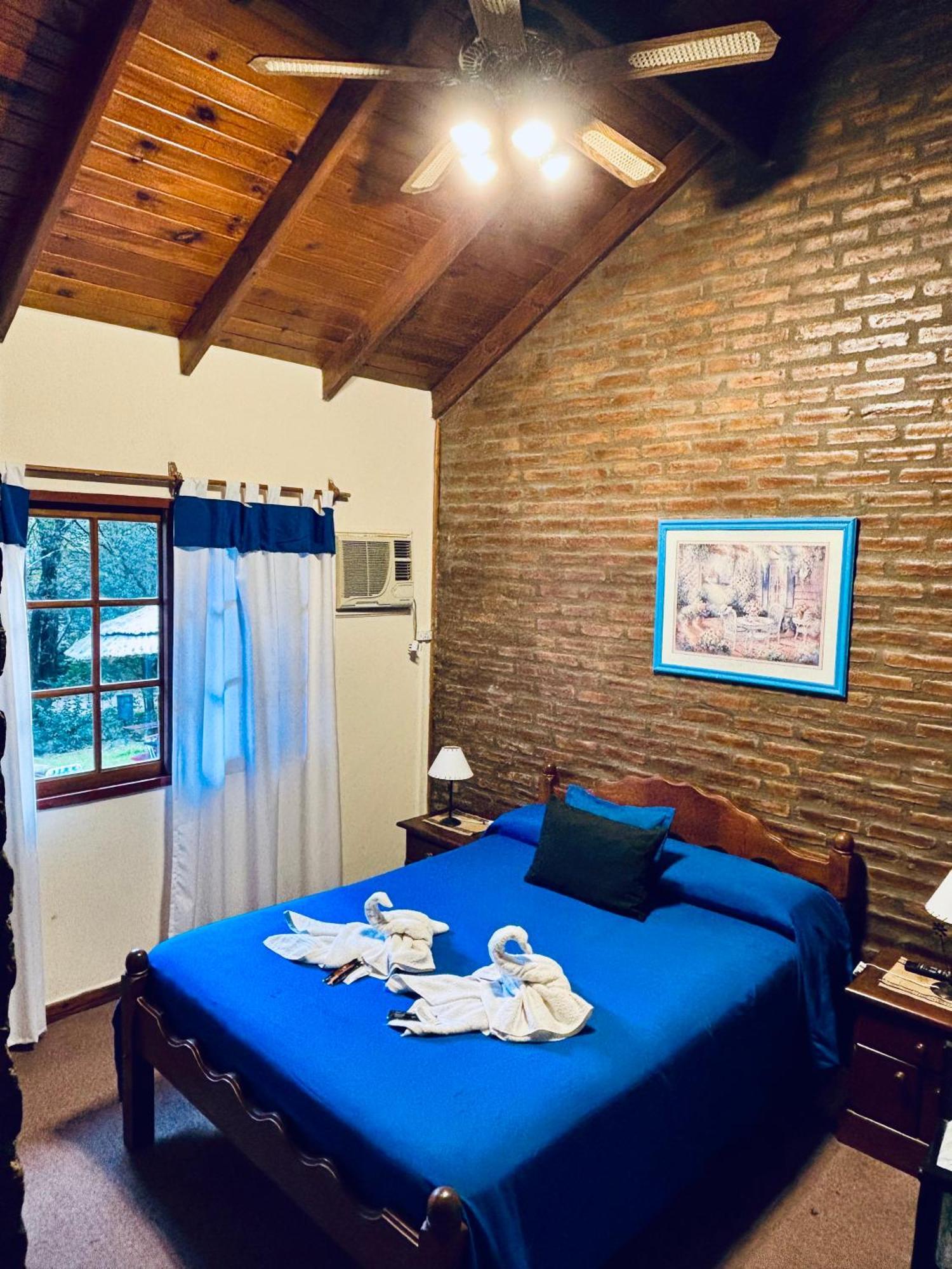 Hotel Altos Del Rincon Мерло Экстерьер фото